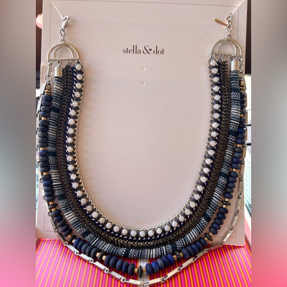 ✨ Stella & Dot Emmeline Statement Necklace — NWOT, Original Box Included ✨